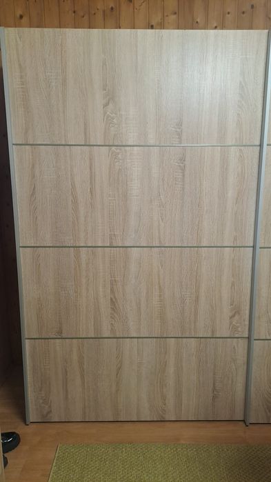 Excelente roupeiro de quarto em perfeitas condicoes