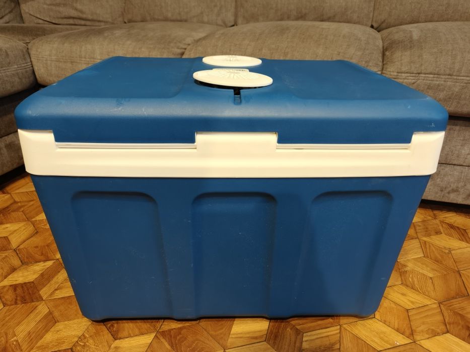 Niebieska Lodówka Turystyczna samochodowa przenośna 45L FIRST AUSTRIA