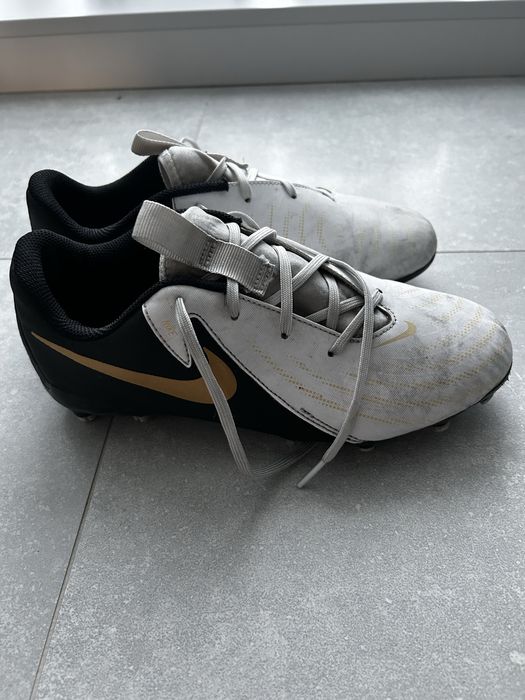 Korki Nike Phantom r. 37.5