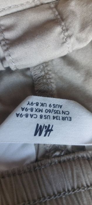 Letnie spodenki H&M 134cm 2szt.