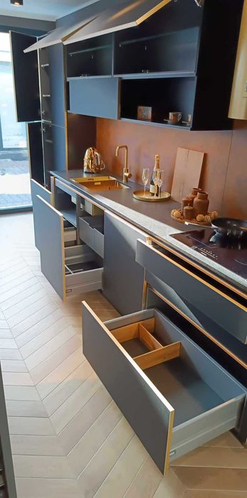 Kuchnie niemieckie Nolte -wyprzedaż– model Flair, blat granit w cenie