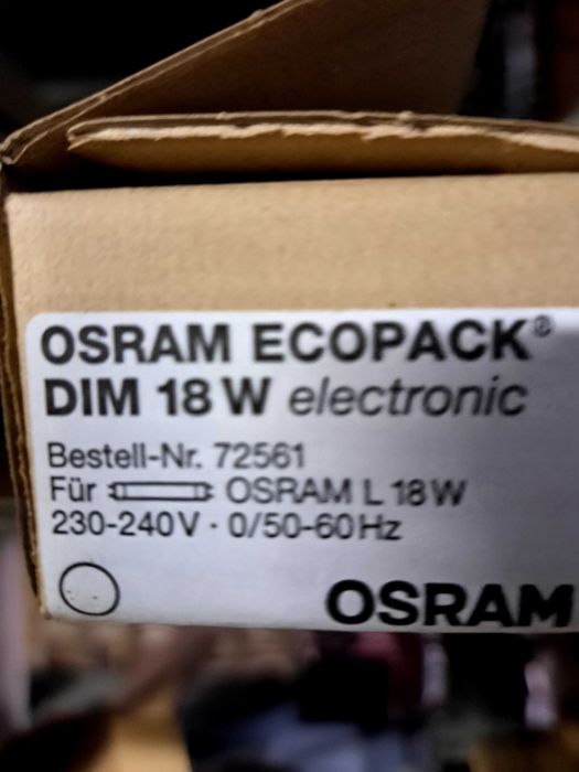 Swietlowka 18 W 60 cm