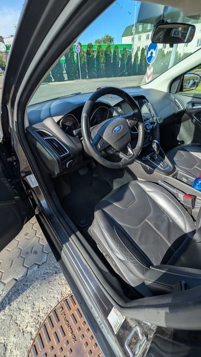 Ford Focus 2.0 Ti-VCT GDI бензин. 2015 року. у хорошому стані