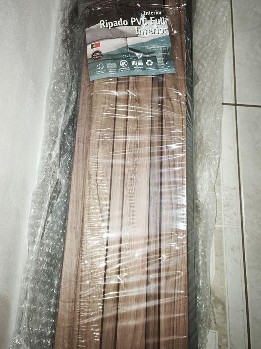 Painel ripado em PVC Lourinhã nogueira 2600x143x24 mm Westcoast - 5 unidades