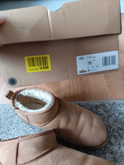 Botki Ugg 42, beżowe, skóra