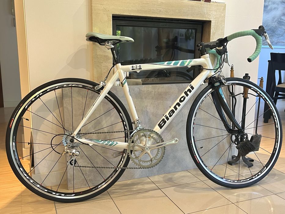 Nowy Bianchi 928 Carbon roz. 55