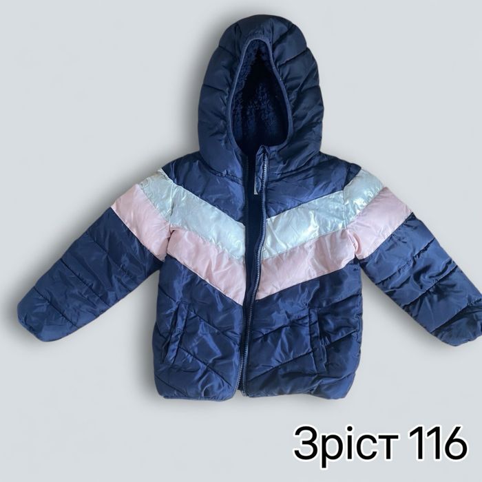 Куртка на дівчинку 116