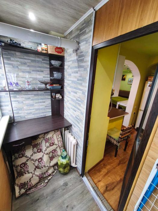 Продам 1-кімн квартиру 30,2кв.м,з ремонтом,технікою,меблями