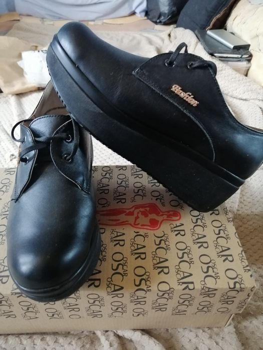 Кожаные туфли/кеды,39 р