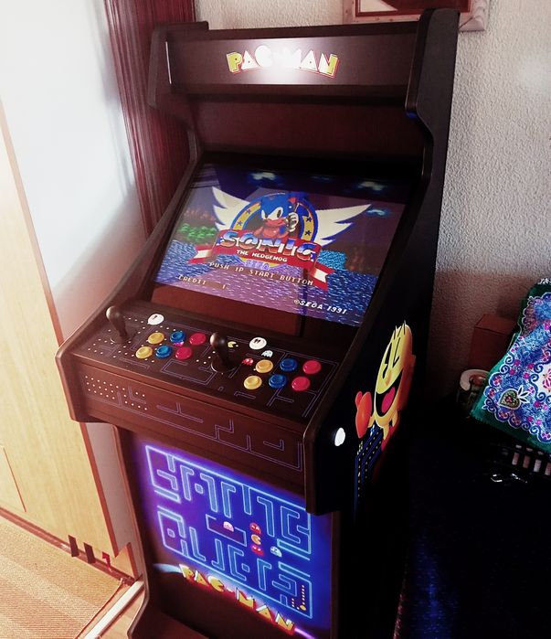 Máquinas arcade prontas a jogar