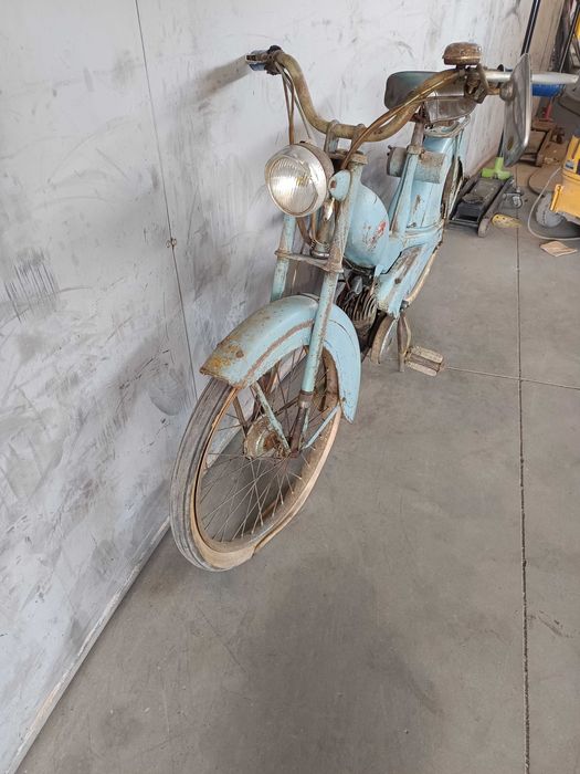 Motobecane 1957 nunca restaurada em bom estado
