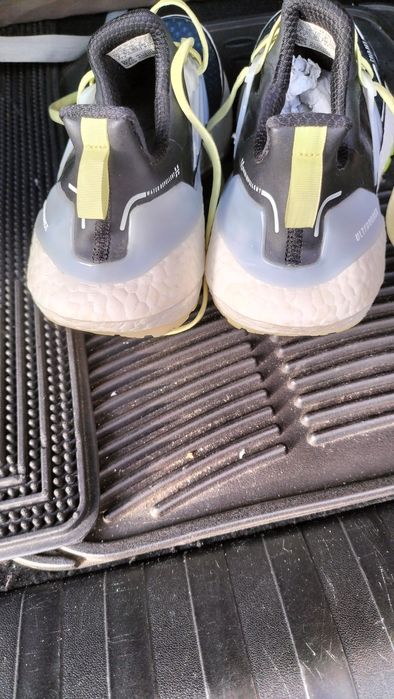 Tênis adidas ultra Boost número 38
