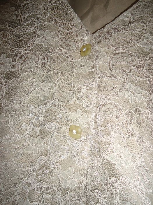 Casaco em Renda de Senhora