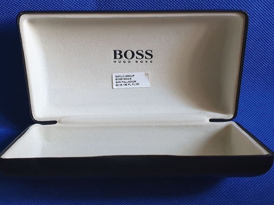 Футляр Hugo boss для очков titanium
