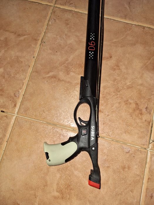 Caça submarina fato etc etc