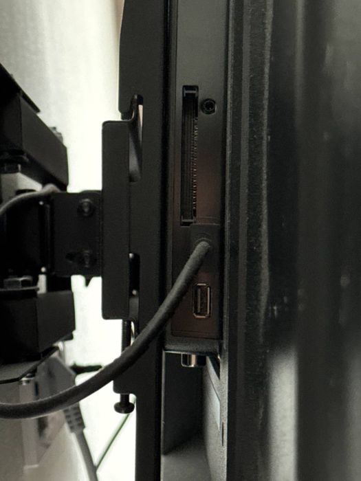 Телевізор SHARP 50”