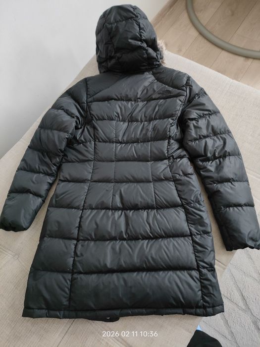 Damska puchowa kurtka The North Face rozmiar S czarna