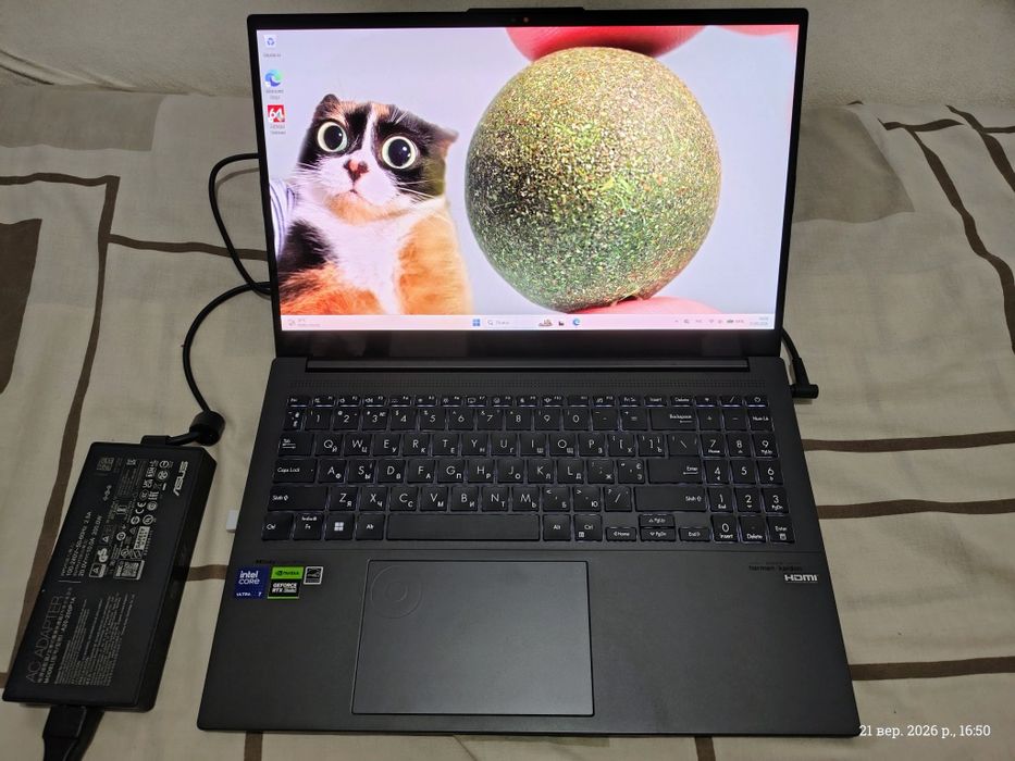 Студійний/Ігровий ноутбук ASUS Vivobook Pro 15 OLED Q533 16/1TB RTX 3050