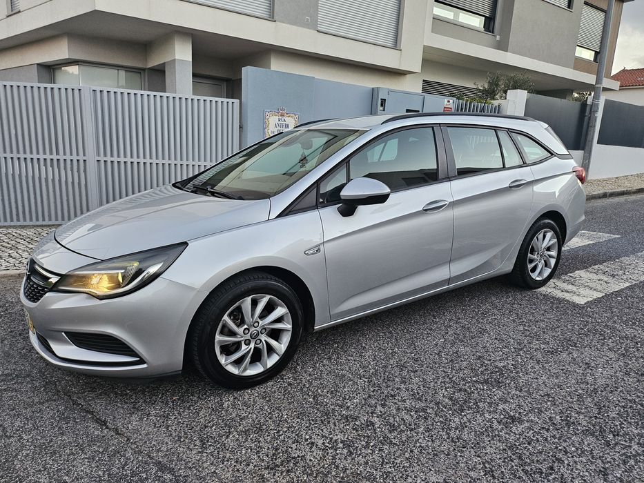 Opel astra  caravan 2018 1.6 cdti
