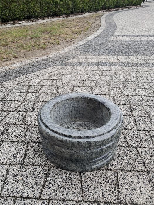 Sprzedam mise na nagrobek