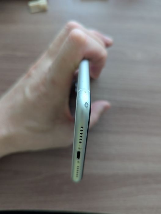Iphone 11 на 128gb