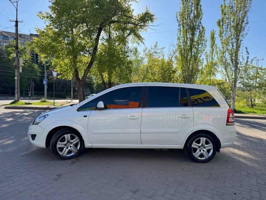Opel zafira (без першого внеску)Твоє Авто Кривий Ріг