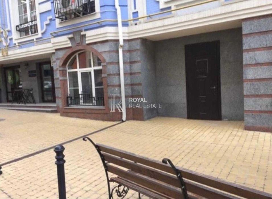 Оренда приміщення Подільський район Дегтярна 7 40 м Воздвиженка ТОРГ