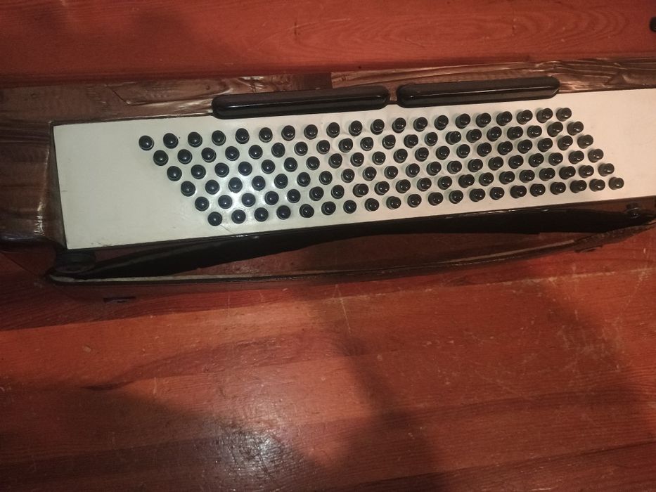 Akordenon Mazur 120 bas korpus strona basowa