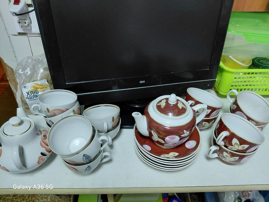 Продам много посуды