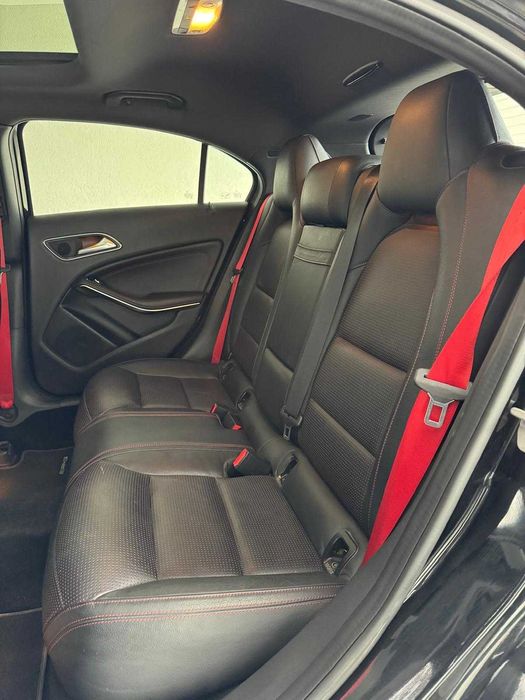 Mercedes-Benz A 45 AMG 4Matic Speedshift 7G-DCT Edition 1