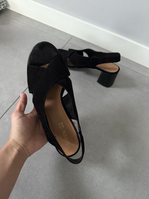 Buty damskie lasocki rozmiar 40 na obcasie eleganckie szpilki