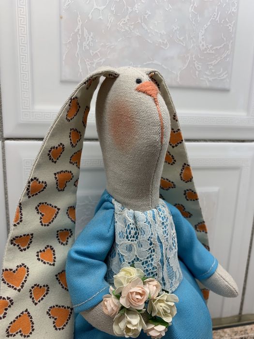 Іграшка ручної роботи зайчик