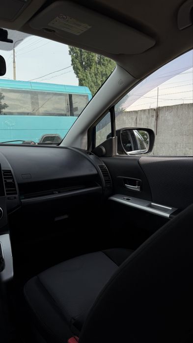 Продам авто Mazda 5 2007