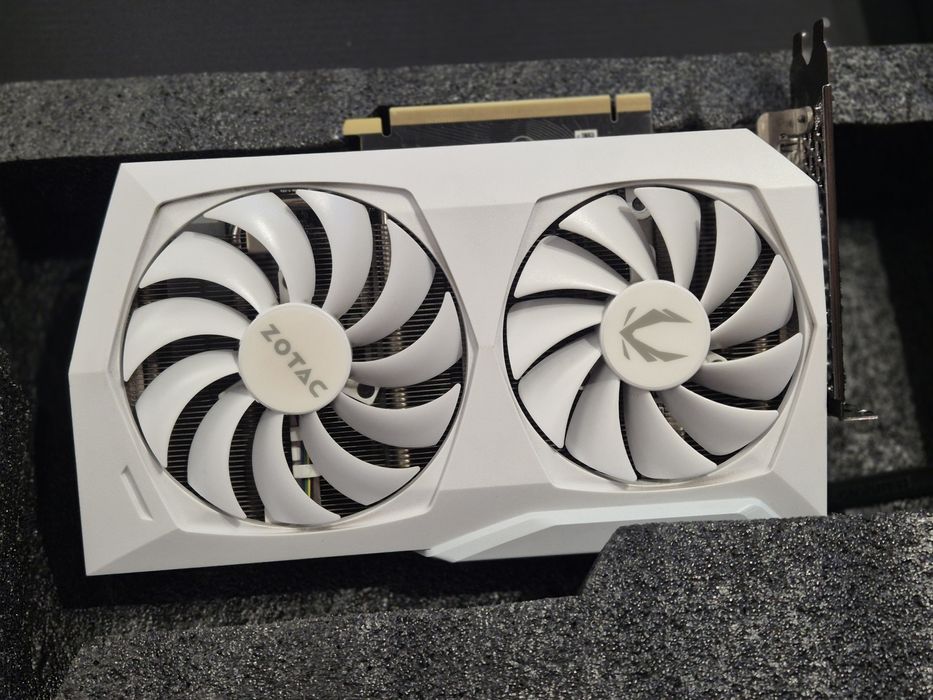 マ*ト様 ZOTAC RTX3060Ti 8GB AMP White Editi Zotac RTX 3060TI AMP White Edition LHR 8GB