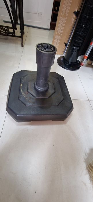 Vendo base de guarda sol