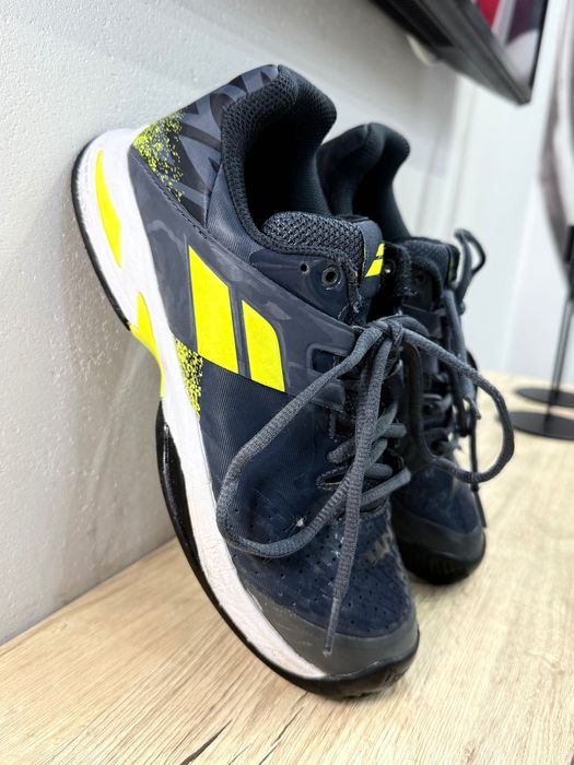 Кросівки Babolat б/в 37 р (23,5 см)