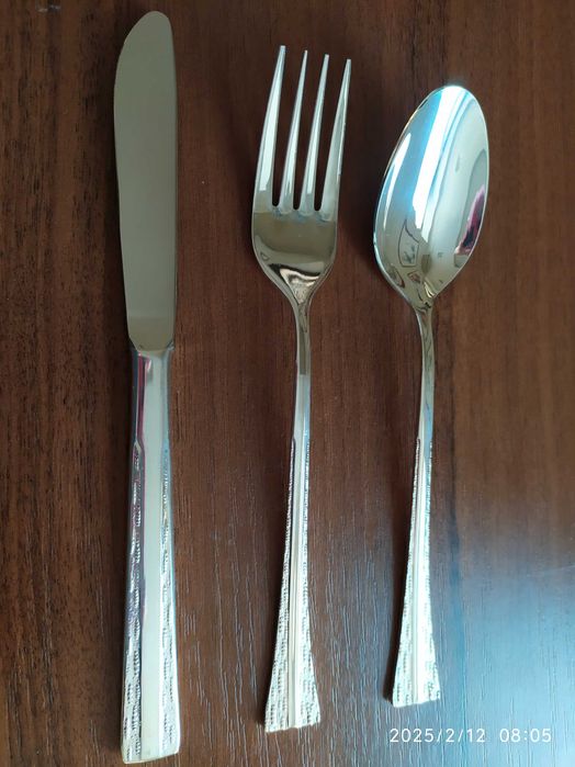 Набор столовых приборов с посеребрением