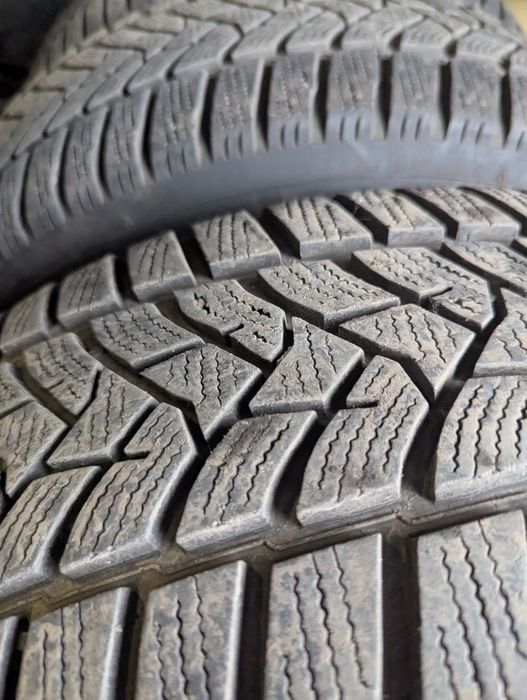 Dunlop winter sport 5  215.60.r16