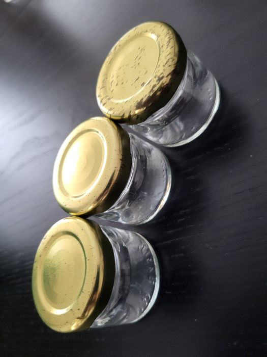 48 frascos de vidro com capacidade de 20ml