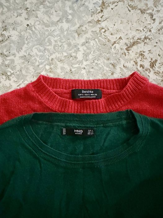 2 lekkie gładkie swetry s/m MANGO i BERSHKA
