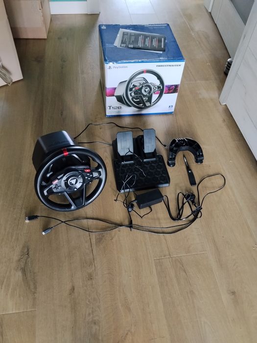 Kierownica Thrustmaster T128 + pedały