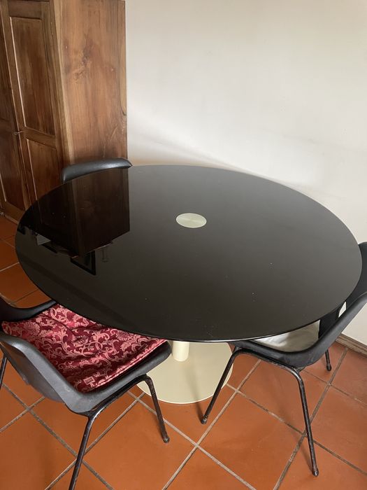 Mesa de jantar redonda