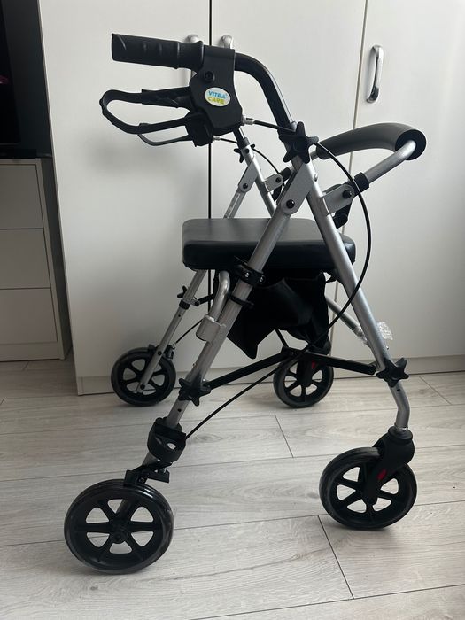 Balkonik/ chodzik/ jeździk inwalidzki