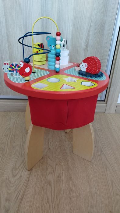 Mesa de actividades Janod