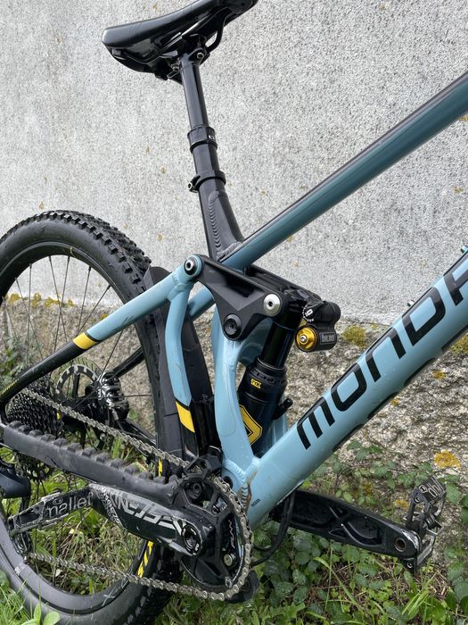 Mondraker Superfoxy R