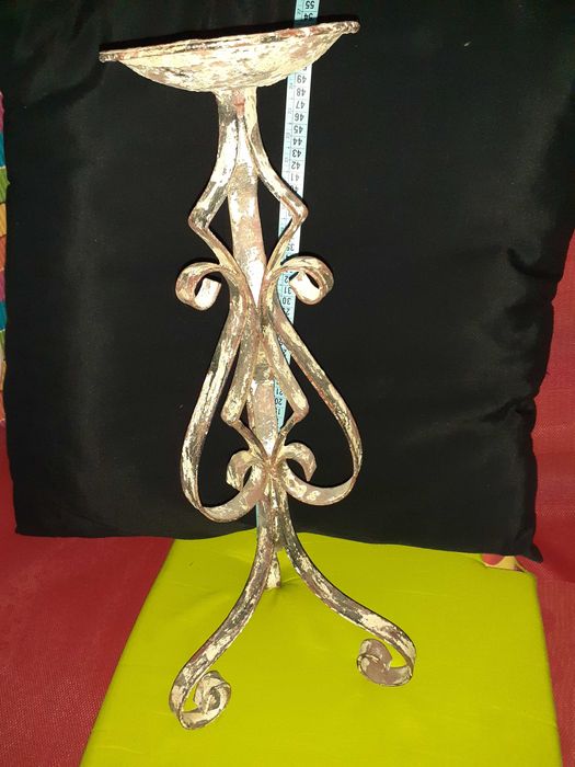 Castiçal para uma vela