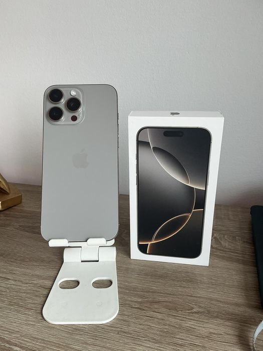 iPhone 16 Pro Max 256gb Novo