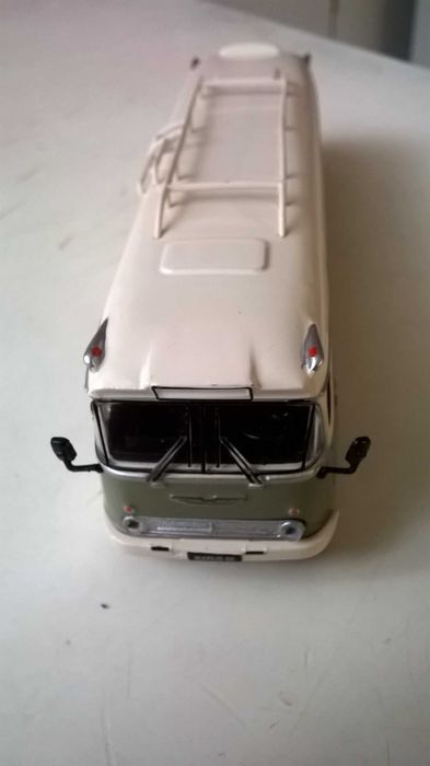 IKARUS 66 model w skali 1:72 metalowo-plastikowy; DeAgostini