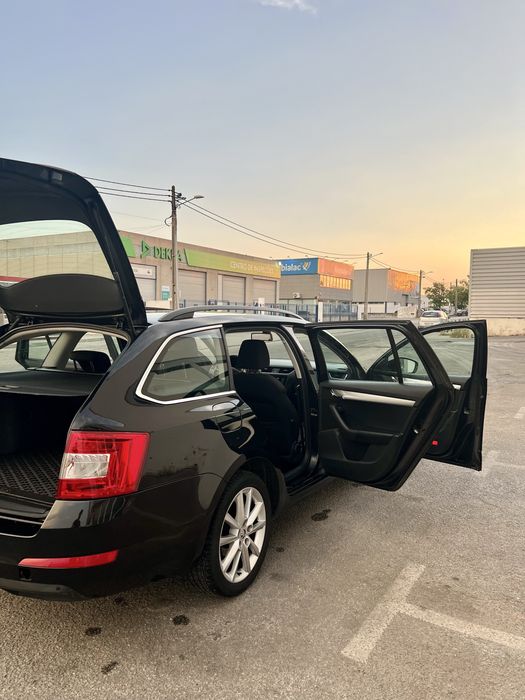 Skoda Octavia Break Active 1.6 Tdi