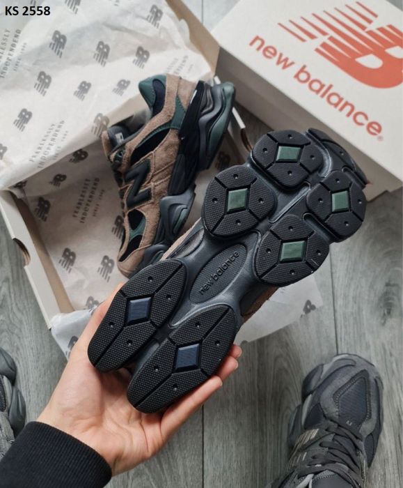 New Balance 9060 Green Black